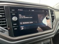 VW T-Roc 1.5 TSI DSG Style ACC PANO AHK PDC KAM 17