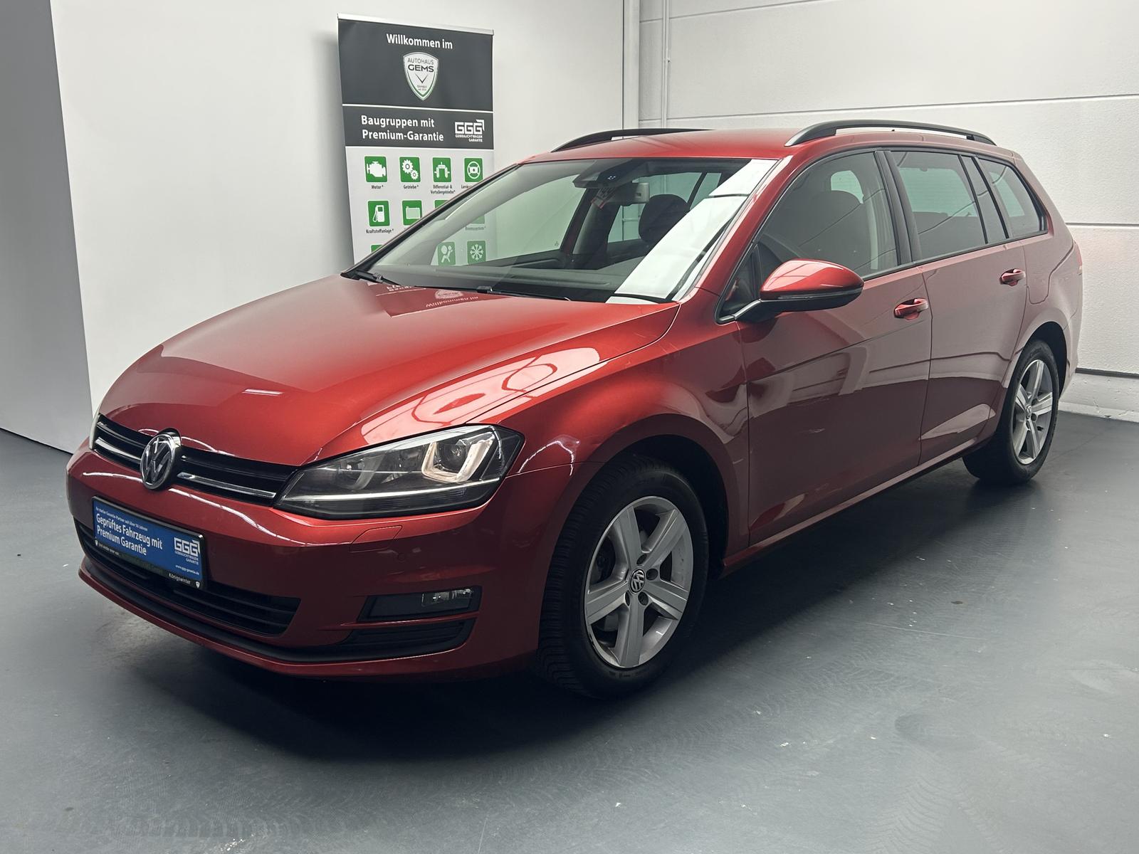Volkswagen Golf Comfortline Xenon ACC AHK Navi SHZ PDC