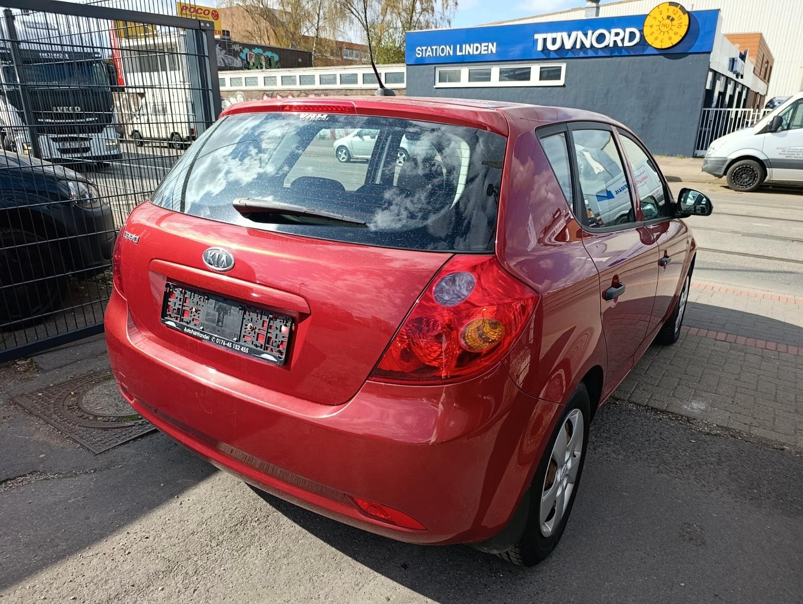 Kia ANDERE Ceed Basis*KLIMA*100TKM*-SHEFT*TÜV*