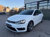 Volkswagen Golf VII Lim. Cup BMT R-LINE/XENON/8FACH BEREIFT - Volkswagen Golf: 8
