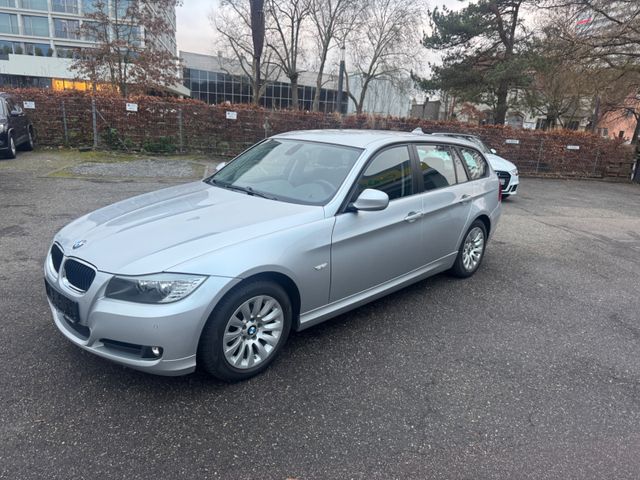 BMW 318 TOURING.SHZ.PDC.AUTO.8.FACH.