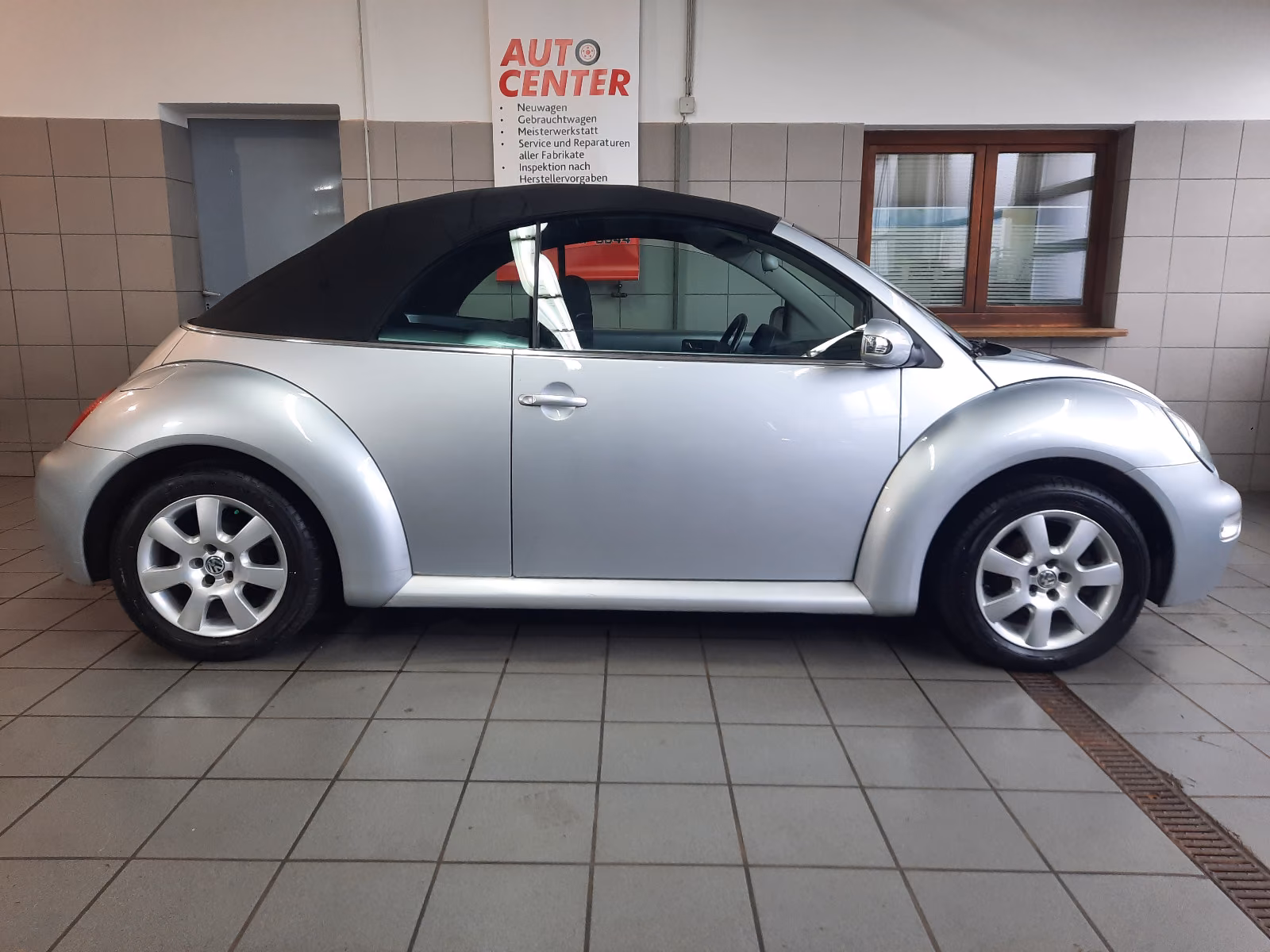 Volkswagen New Beetle Cabriolet 1.6