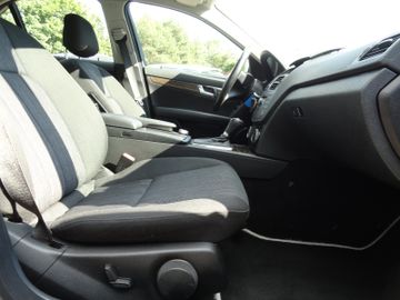 Bild 15 Mercedes-Benz C 200 C -Klasse Lim. C 200 Kompressor