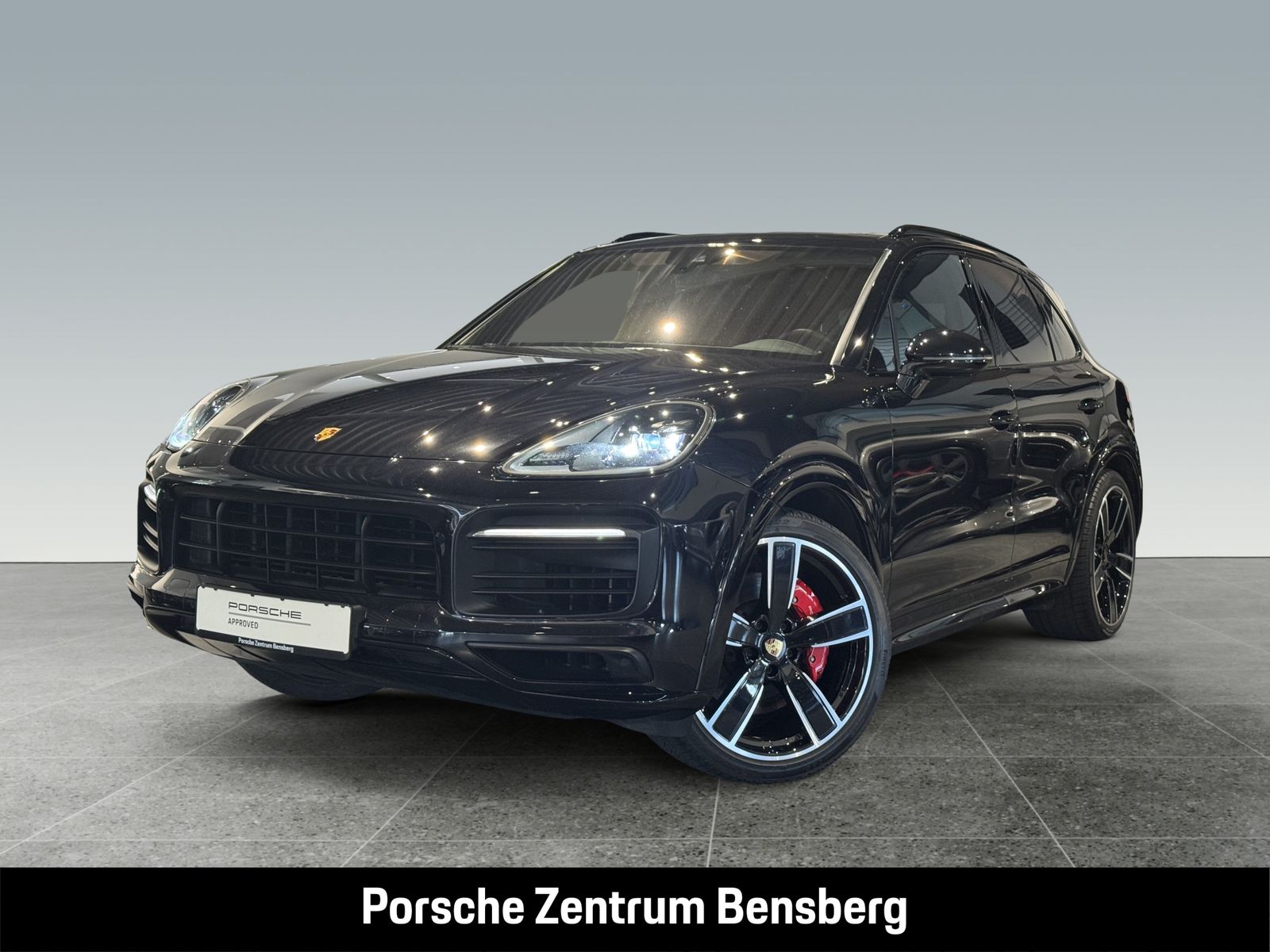 PORSCHE Cayenne GTS