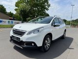 Peugeot 2008 Allure 1.2 96 kW / Navi /Panorama-Dach /AHK - Peugeot 2008: 1.9