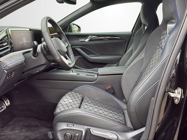 PASSAT VARIANT 2.0 TDI DSG R-LINE