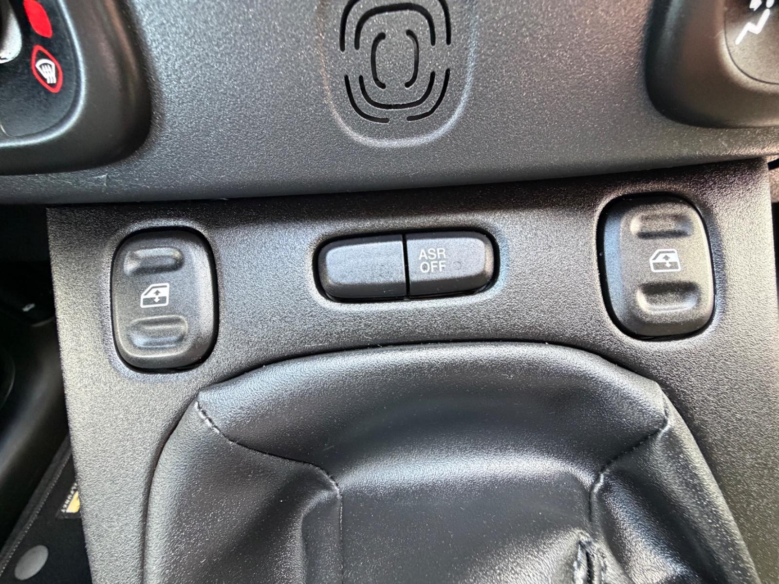 Fiat Panda Easy Inspektion neu HU Neu Allwetterreifen