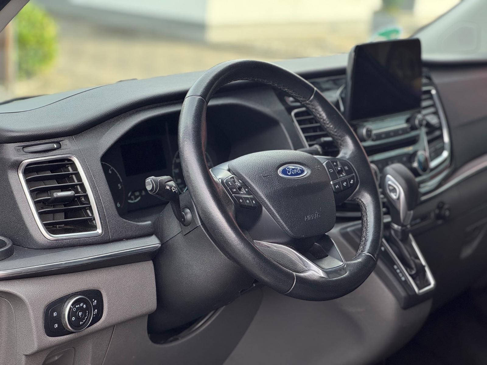 Ford Transit Custom L1 Titanium X *AUTOMATIK|9-SITZE*