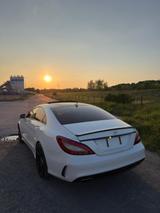 Mercedes-Benz     CLS 400 AMG Line Schiebedach Distronic 360*  - Mercedes-Benz CLS 400: Weiß
