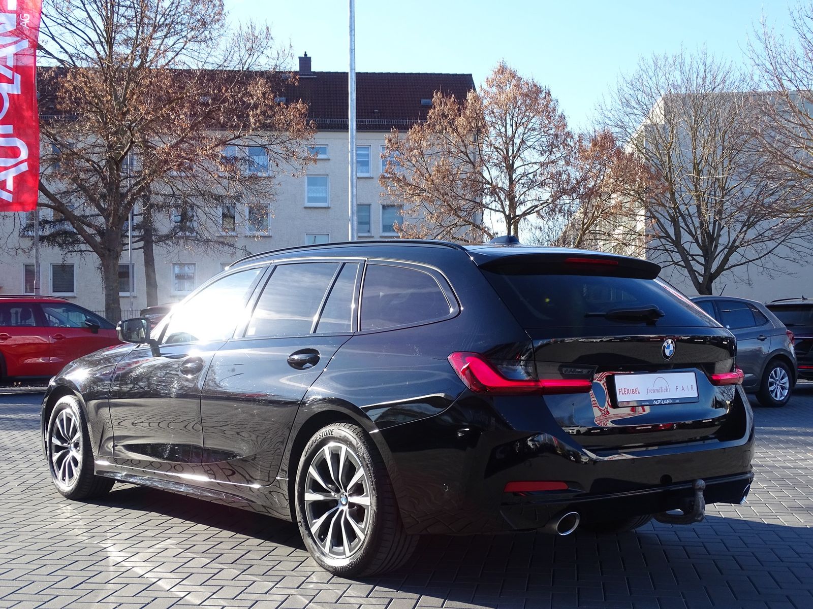 BMW 318d Advantage Aut. LED Navi Head-Up AHK Kamera foto 3
