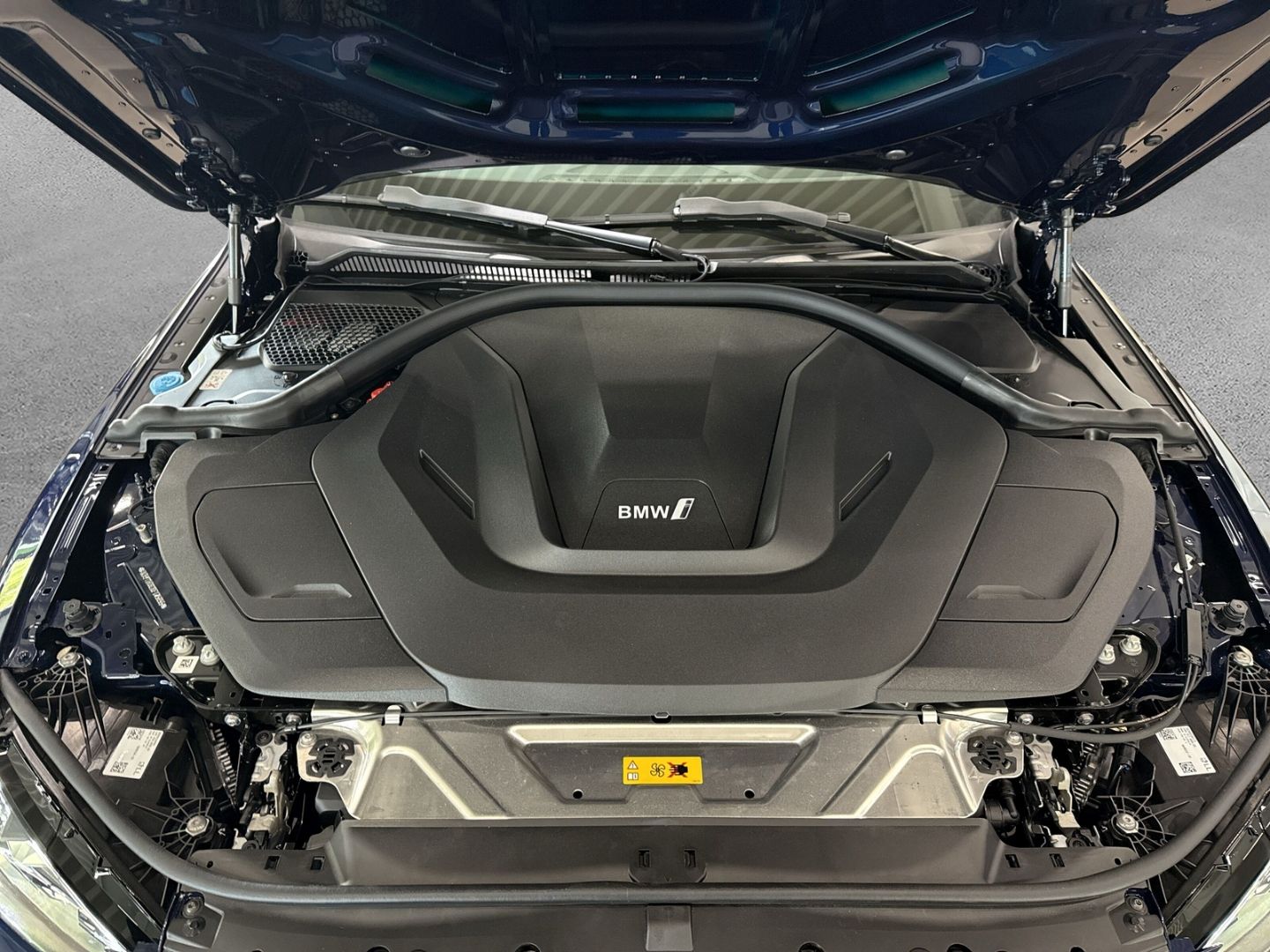 BMW i4 - Bild 13