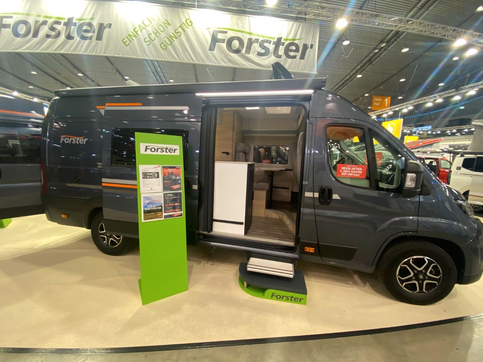 Fahrzeugabbildung Forster Livin´ up Pro V 636 EBL Vibe Edition *Autom.*Mar