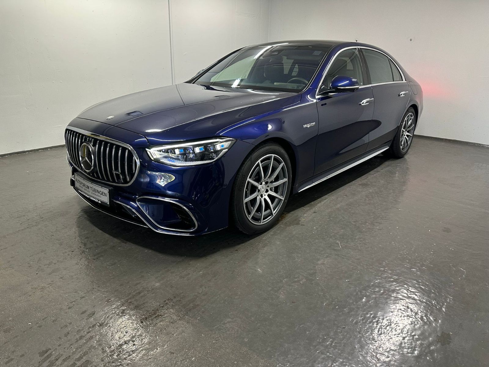 Fahrzeugabbildung Mercedes-Benz S 63 AMG E Performance L *Manufaktur*FIRST CLASS