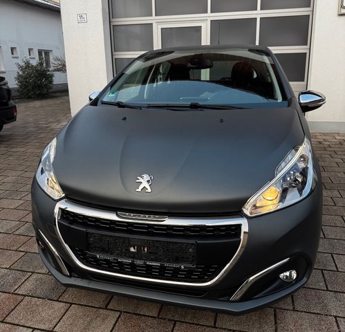 Peugeot 208 1.2 Allure PureTech 82 Euro 6 Ice Silver