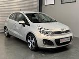 Kia Rio Spirit/KeyLess/Navi/AHK/Cam/KeyLess - Kia Rio in Köln