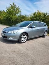 Opel Astra Sports Tourer 1.4 ecoFLEX Sport Sport - Opel Astra: Sports Tourer Ecoflex