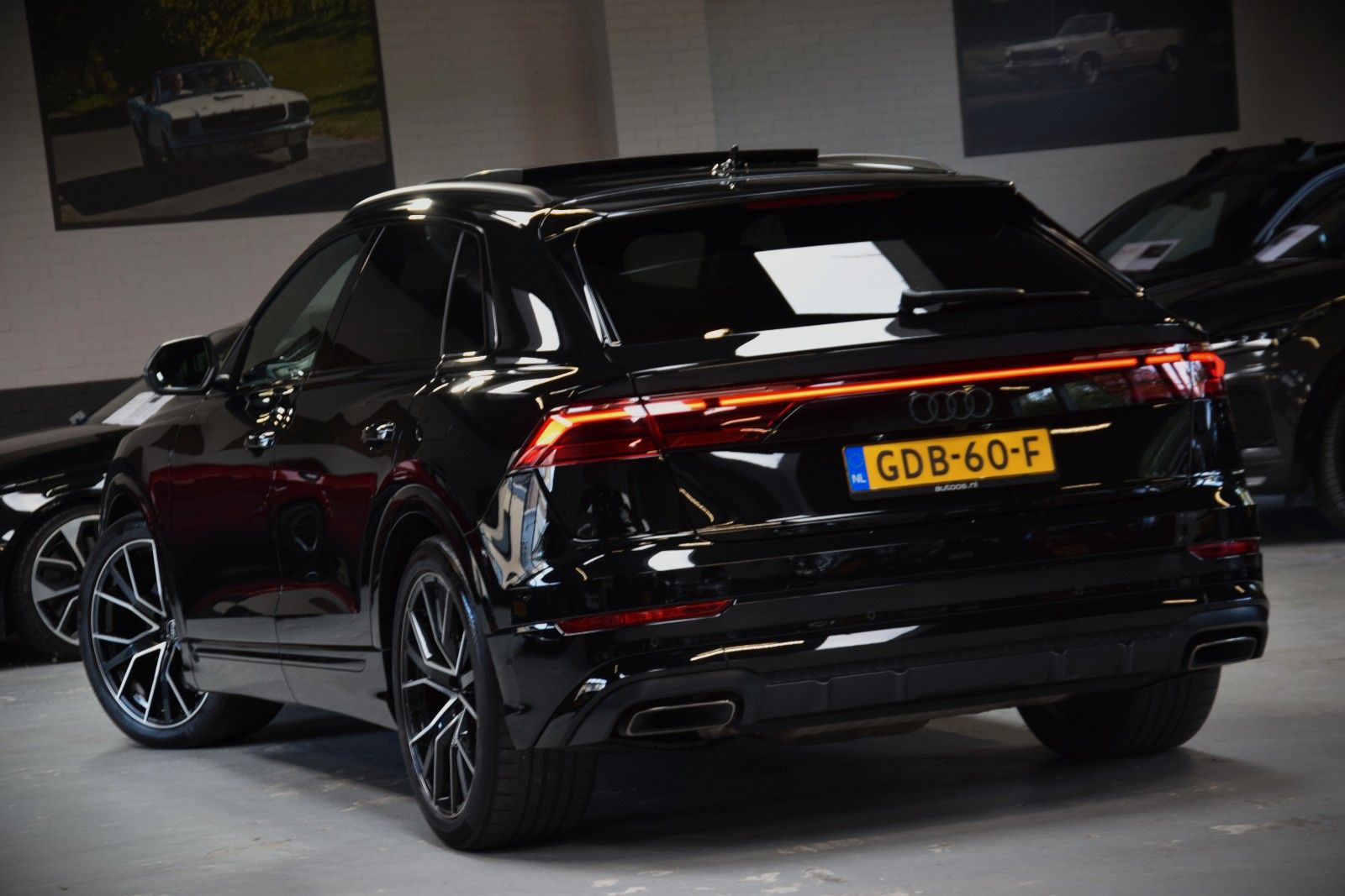 Audi Q8 55 TFSI e quattro RS Sitze|Panorama|Facelift imagem 2