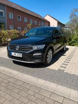 Volkswagen T-Roc TSI 2.0 Sport 4MOTION PDC SHZ LEDER NAVI - VW T-Roc in Herne