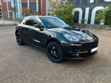 Porsche Macan S Diesel S - Porsche Gebrauchtwagen in Stuttgart