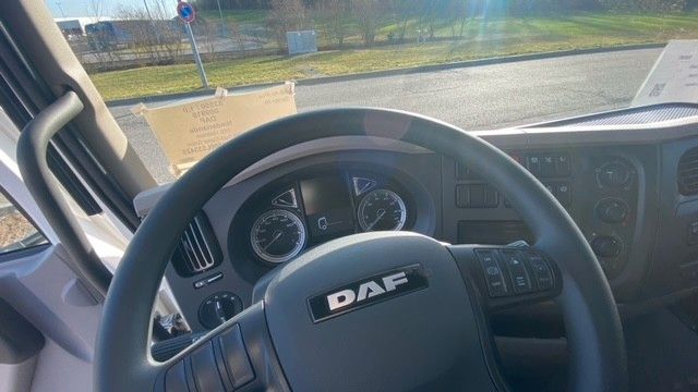 Fahrzeugabbildung DAF FA LF 210 08t Spier Pritsche-Plane