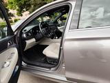 Genesis G70 Diesel 2.2 8AT AWD Luxury - Genesis G70: Limousine