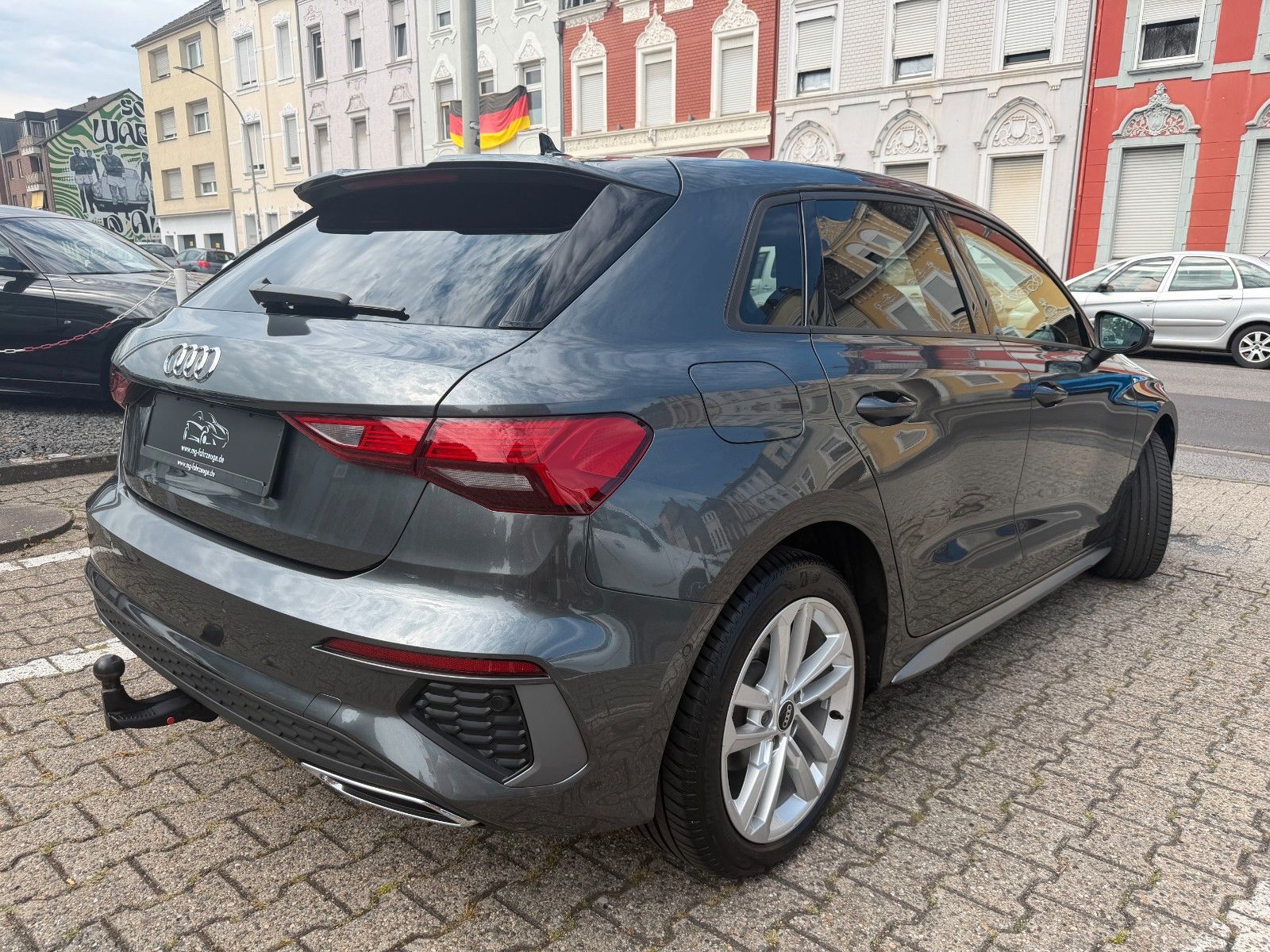 Fahrzeugabbildung Audi A3 Sportback 40 TFSI e S-LINE SPORTPAKET AHK LED