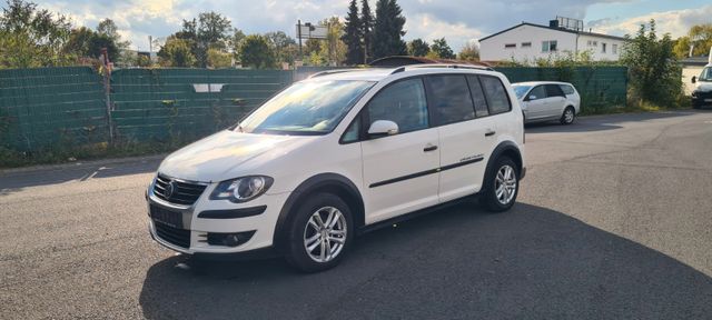 Volkswagen Touran CrossTouran ~ Klimatron. ~ Navi ~ Alu