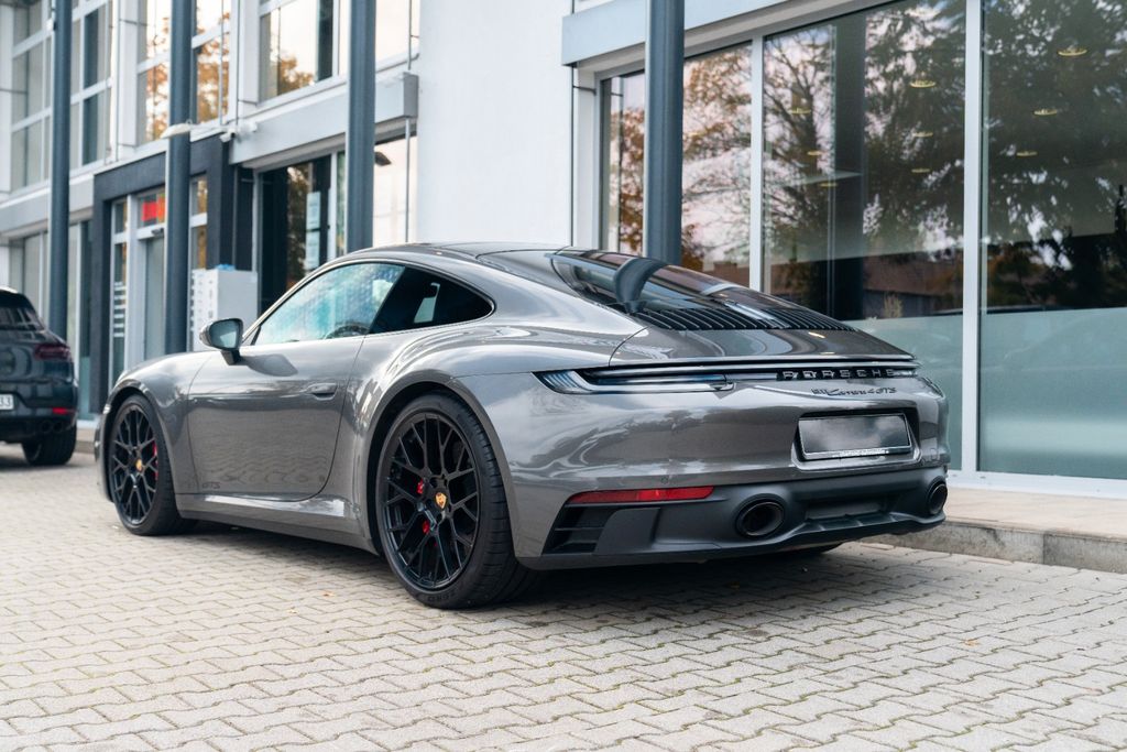Porsche 992 Carrera 4 GTS/ MATRIX/ 18-WEGE/ LIFT/ BOSE Porsche 992 Carrera 4 GTS/ MATRIX/ 18-WEGE/ LIFT/ BOSE