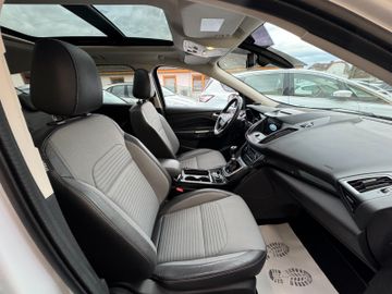 Ford Kuga - 10