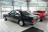 Mercedes-Benz 260 SE W126 - Mercedes-Benz 260 mit Benzin-Antrieb