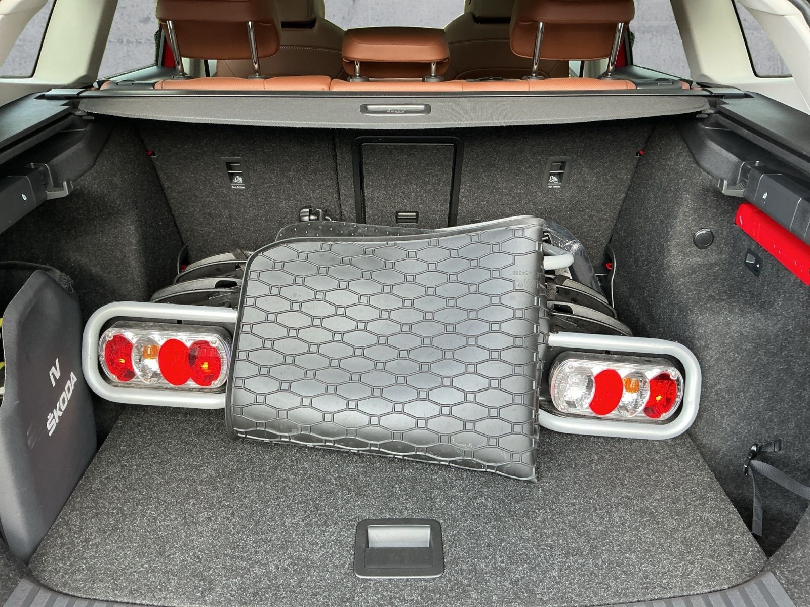 Skoda Enyaq - Bild 14