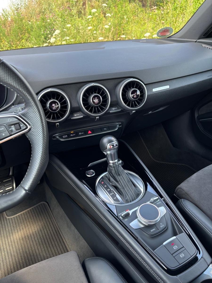 Audi TT 2.0 TFSI quattro - S line competition