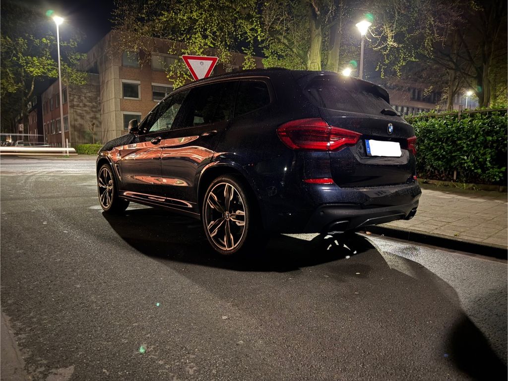 BMW X3 M40