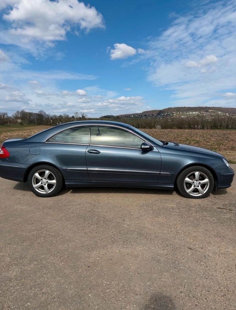 Mercedes-Benz CLK 200