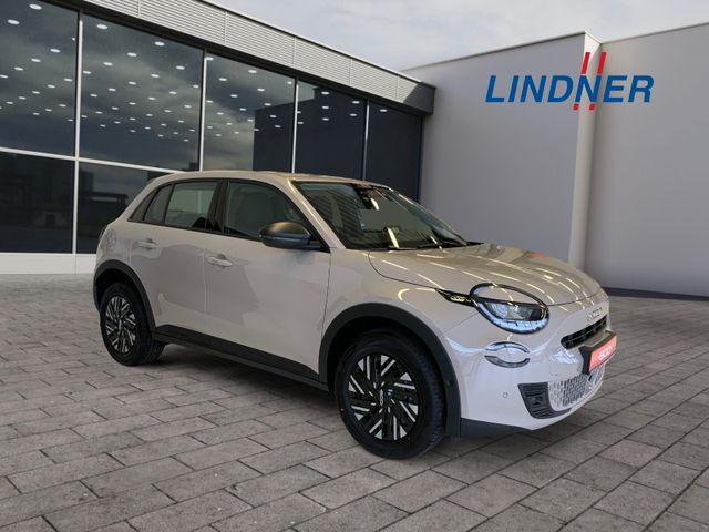 Fiat 600 Hybrid 1.2  100kW (136 PS) DCT