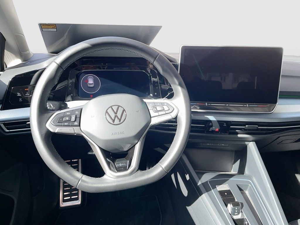 Volkswagen Golf - Bild 9