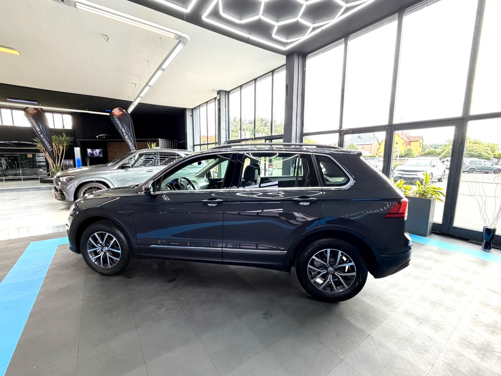 Volkswagen Tiguan 2.0 TDI 4Motion+AHK Schwenkb.+Winterpaket, миниатюра 6