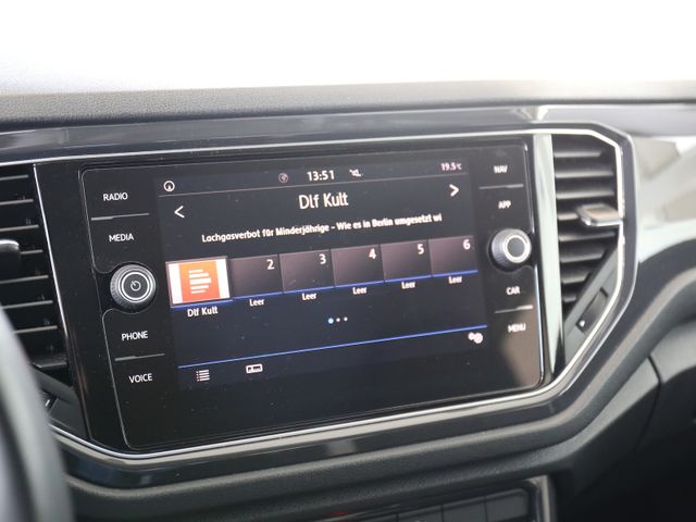 Volkswagen T-Roc 1.5TSI LED SITZHZ NAVI PDC ACC 18ZOLL