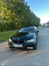 BMW 3erE90 320i M Paket - BMW aus 2007: 3er
