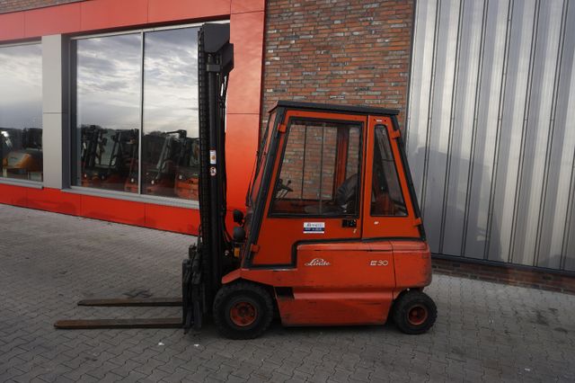 Linde E 30 Triplex  5865 mm, sehr gepflegt