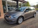 Volkswagen Golf VII Lim. Trendline BlueMotion - Volkswagen Golf: Trendline Bluemotion