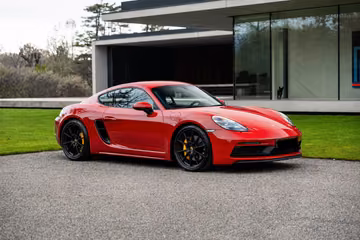 صورة 1 لـ 2021 Porsche CAYMAN