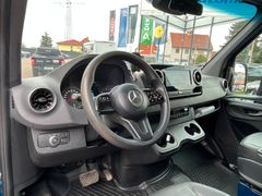 MERCEDES-BENZ Sprinter III Pritsche 214 CDI DoKa*LED*Navi*AHK