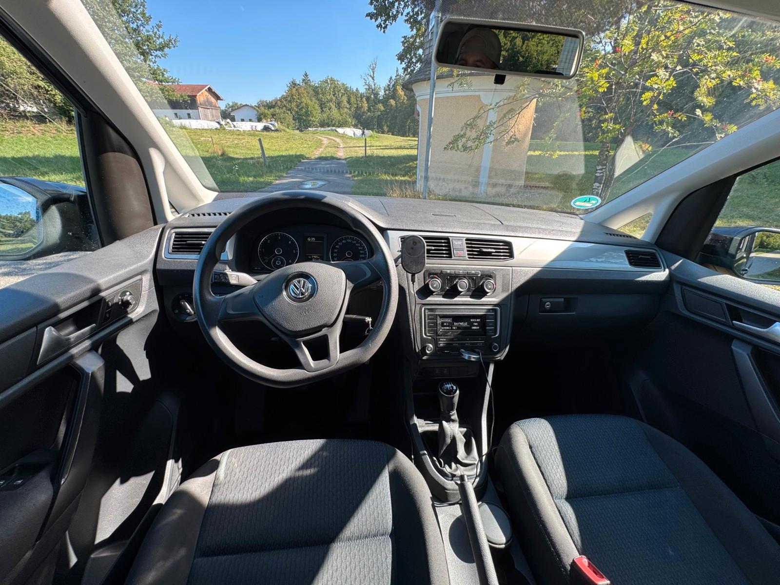 Volkswagen Caddy Maxi 2,0 TDI  BMT Trendline 7 Sitz.