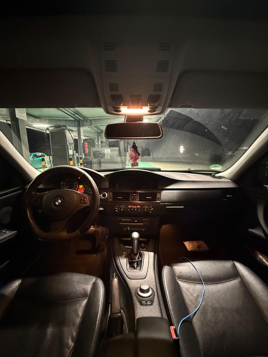 BMW 325 2005 — photo 8
