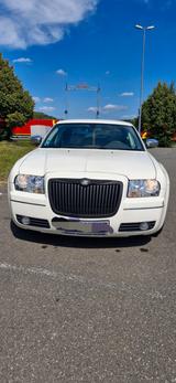 Chrysler 300C 3.5 V6 Autom. - TÜV 27- + 20-Zoll-Felgen - Chrysler 300C: V6