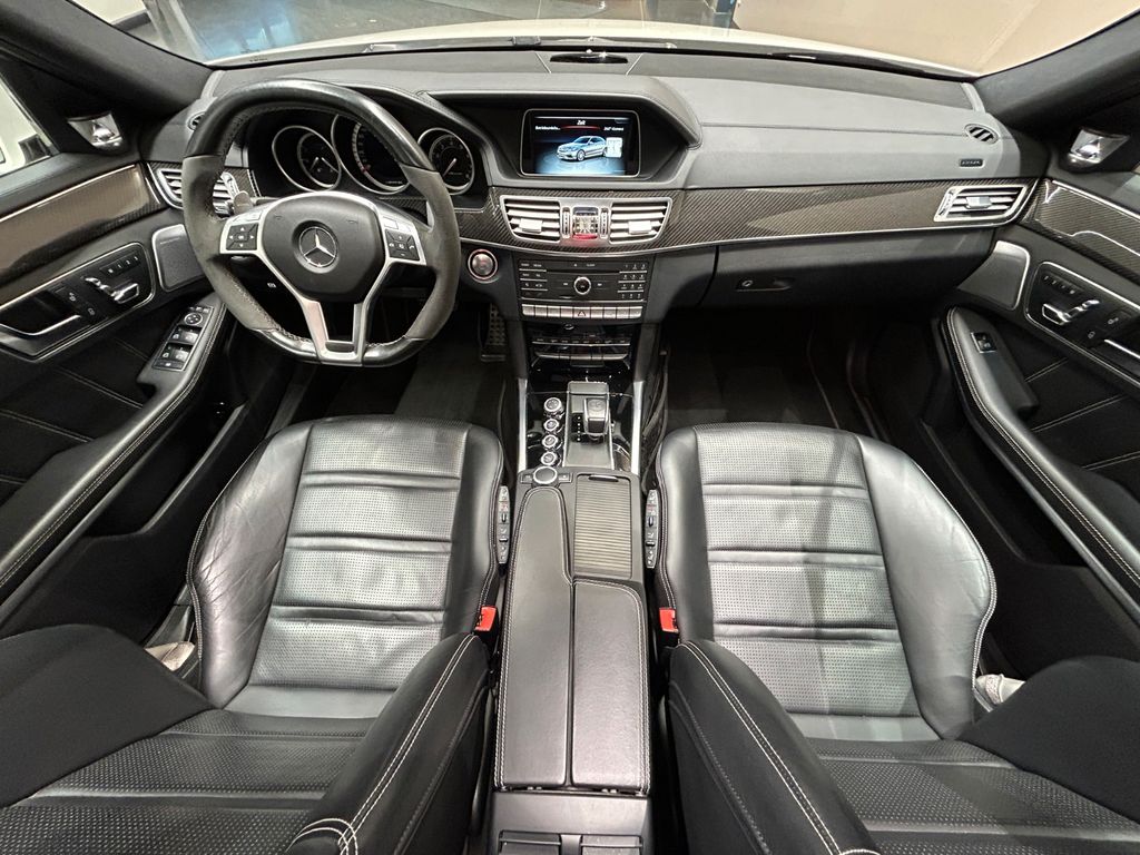 Mercedes-Benz E 63 AMG E63 S AMG 4M *CARBON-PAKET*KERAMIK*B&O*PANO*