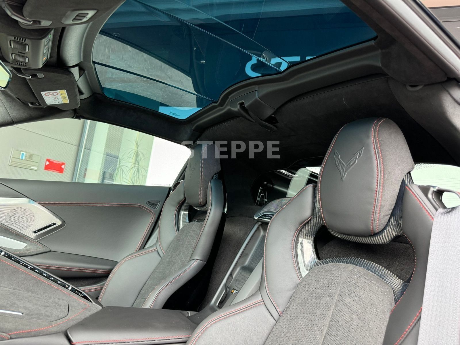 Corvette C8 Stingray Coupe 6,2 V8 3LT Europamodell STEPPE