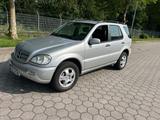 Mercedes-Benz ML 270 CDI - - Mercedes-Benz ML-Class aus 2003