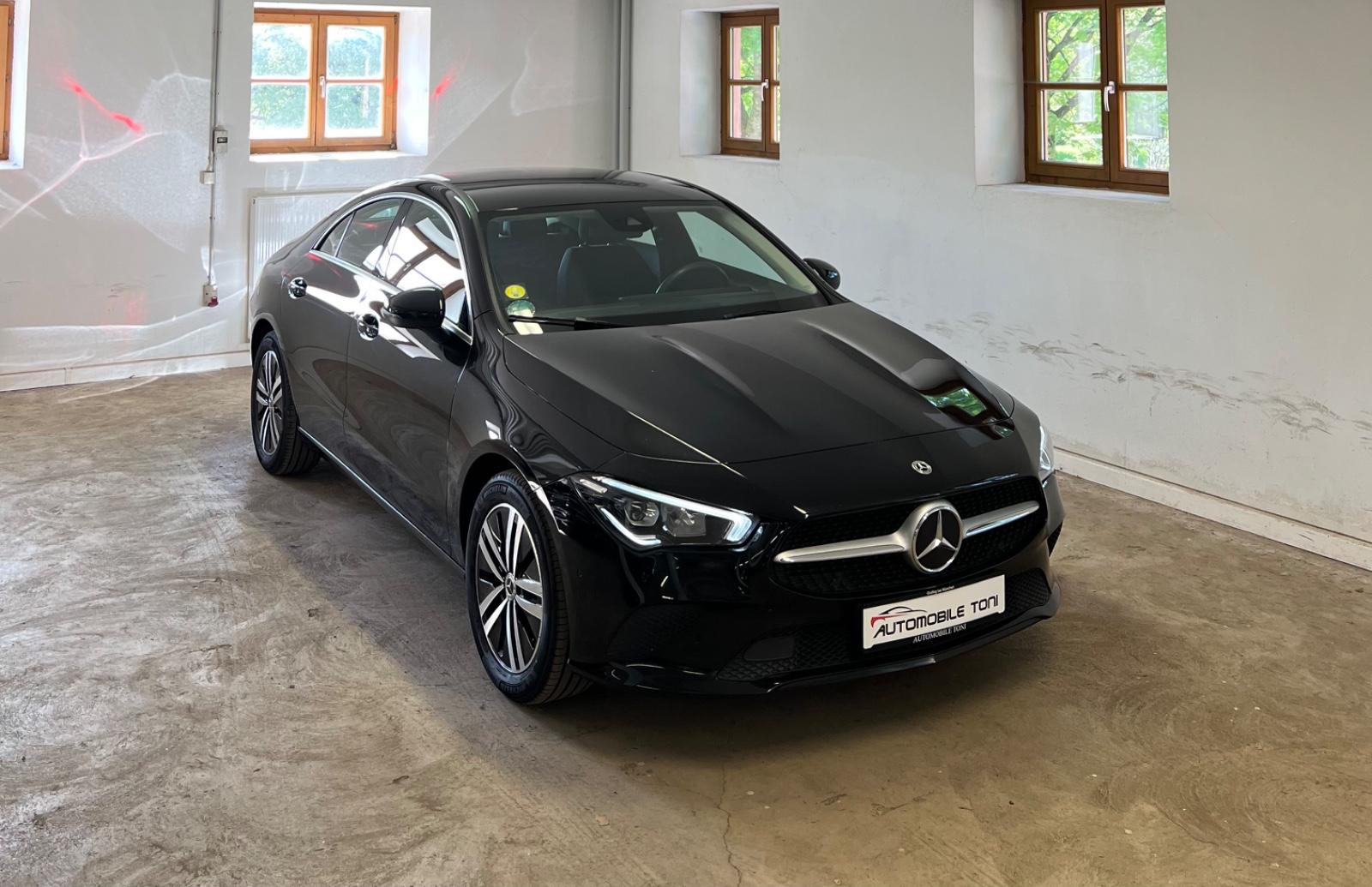 Mercedes-Benz CLA 200 d*LED*LED Rückl*Navi*R-Kam*AHK*Ambientb.
